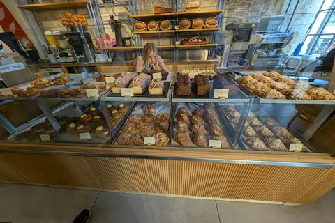 Eggfree Cake Box photo 2